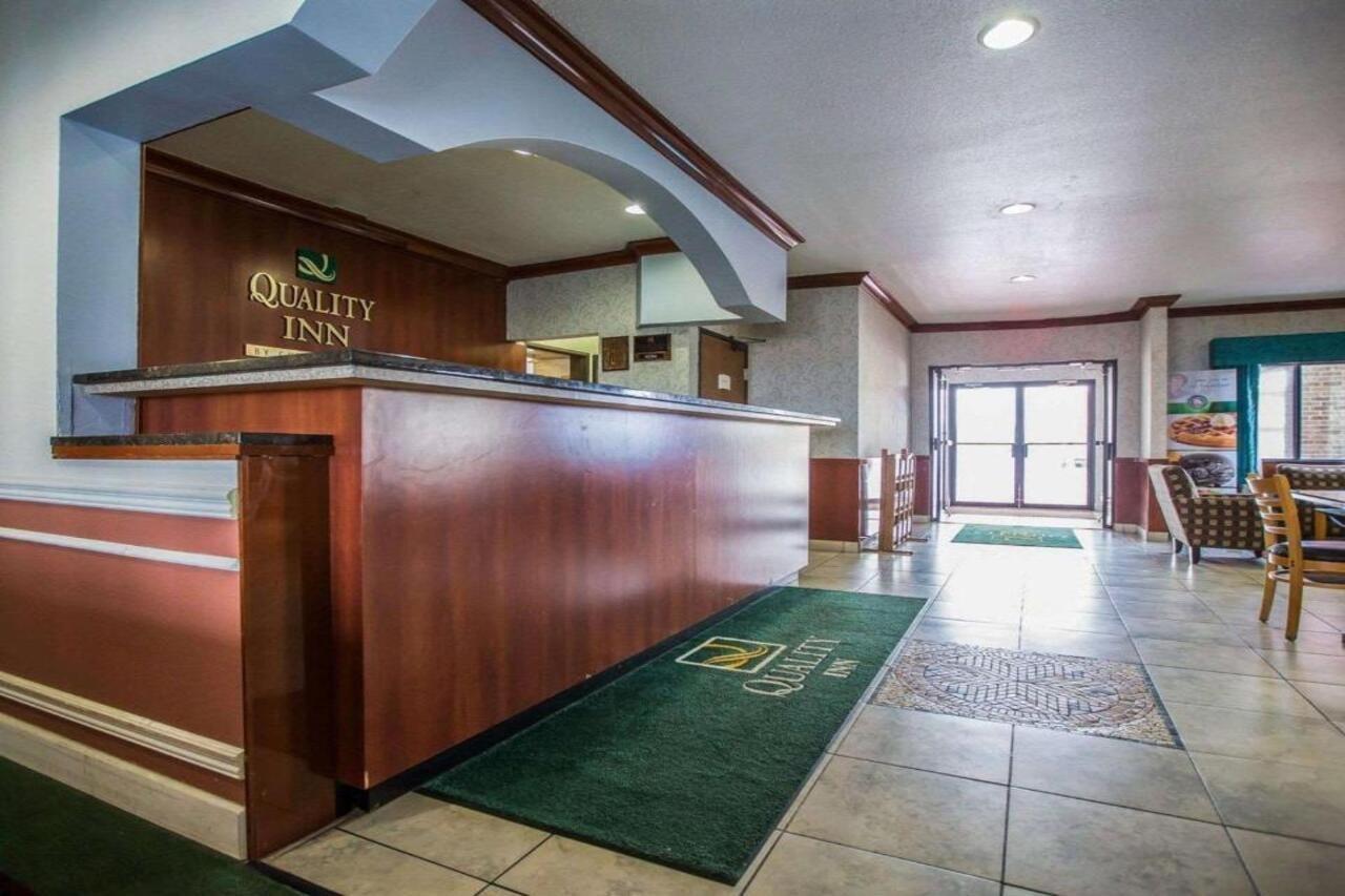 Quality Inn Peru Near Starved Rock State Park Екстериор снимка