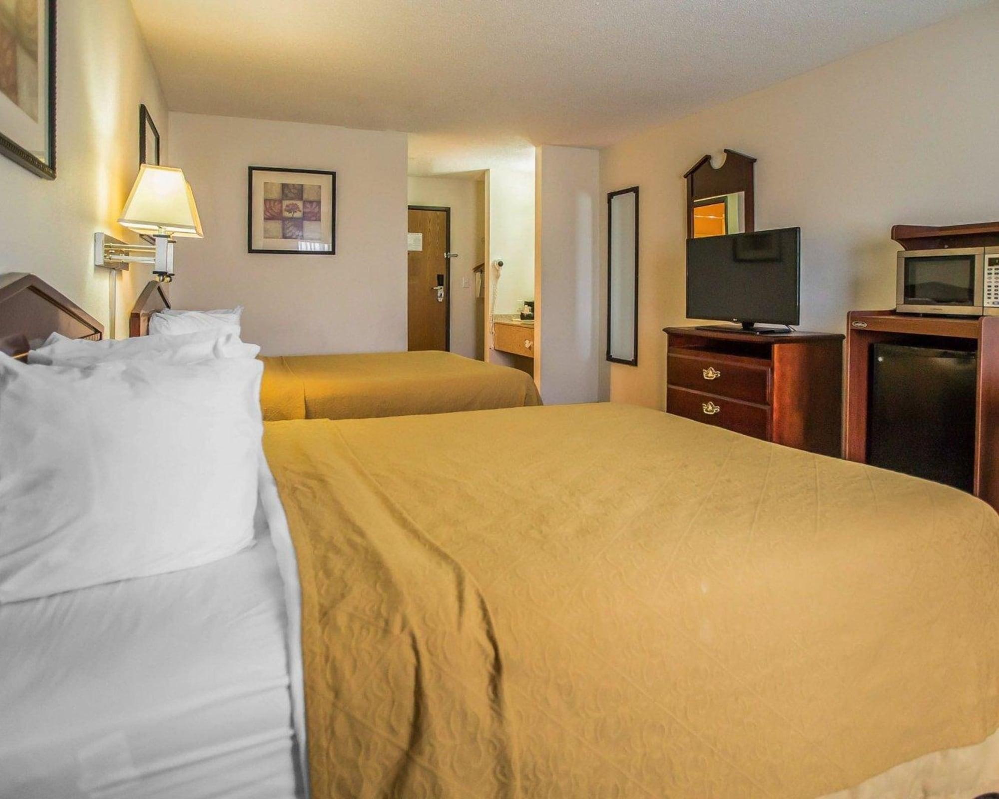 Quality Inn Peru Near Starved Rock State Park Екстериор снимка