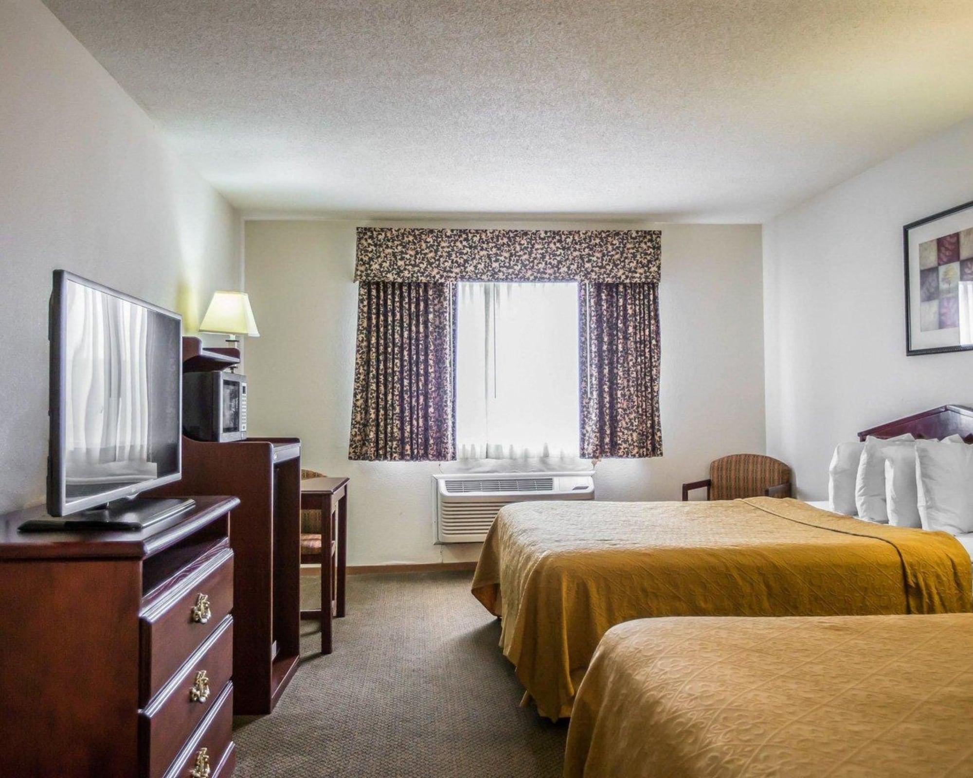 Quality Inn Peru Near Starved Rock State Park Екстериор снимка